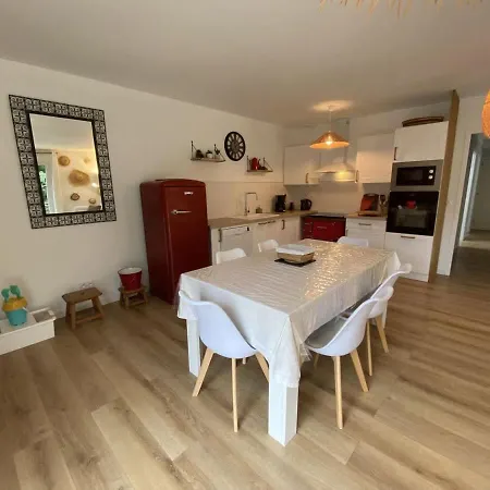 Holiday home La Maison Des Sables Pour 6 Personnes Grand-Village-Plage